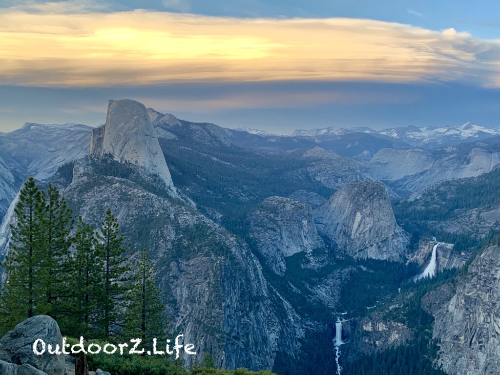 A picture from Washburn Point in Yosemite National Park