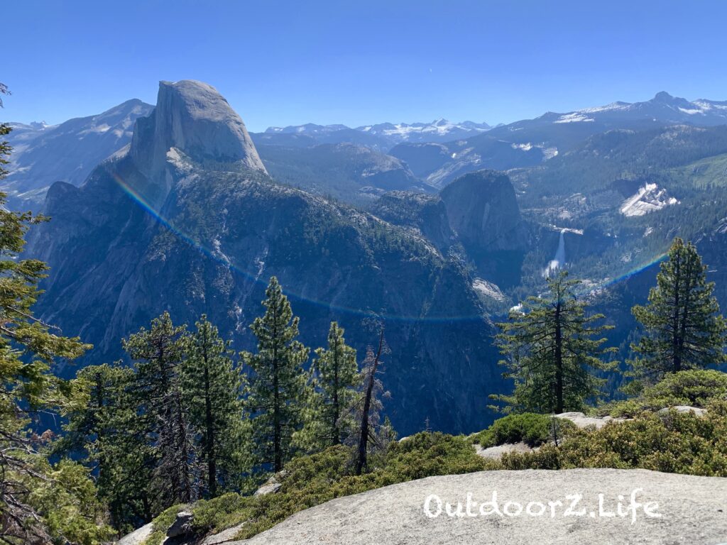 The view from Glacier Point, Yosemite National Park