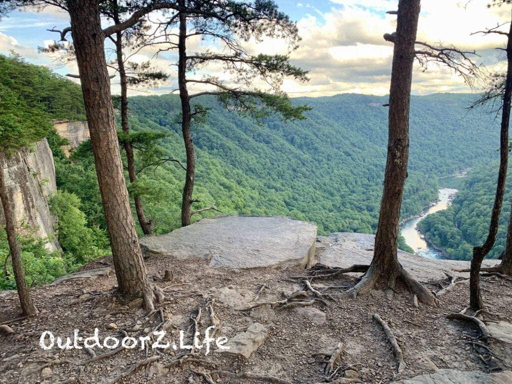 A scenic overlook on the Endless Wall Trail 