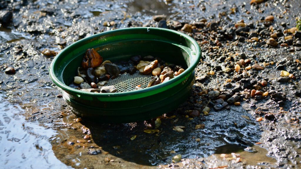 Sifting Pan for finding fossils.